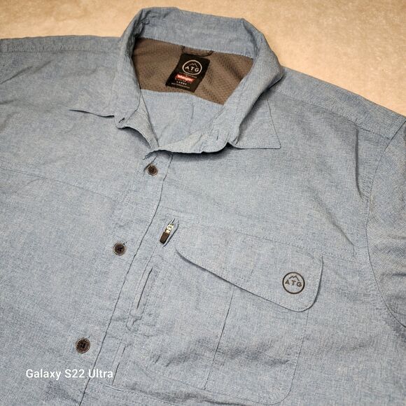 Wrangler Men's L ATG Alex Short Sleeve Button-Down Shirt Blue Check Zip Pocket - Picture 1 of 7
